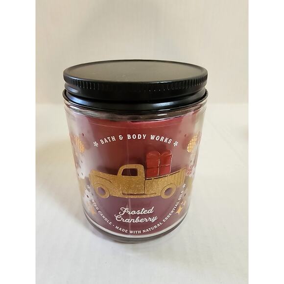 Bath & Body Works Lot of 4 Single Wick Holiday Scents Candles  7 oz - Picture 3 of 5